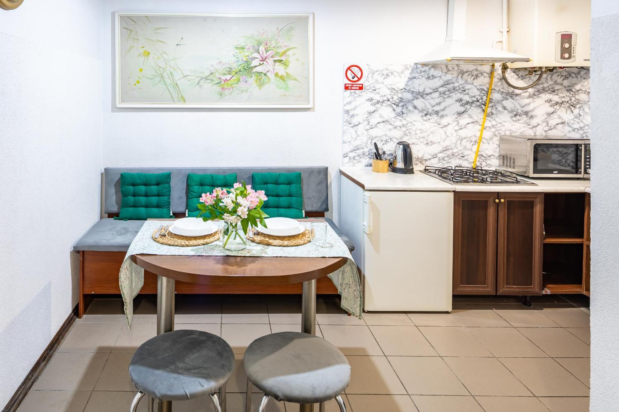 לבוב Complex Of Central Apartments מראה חיצוני תמונה